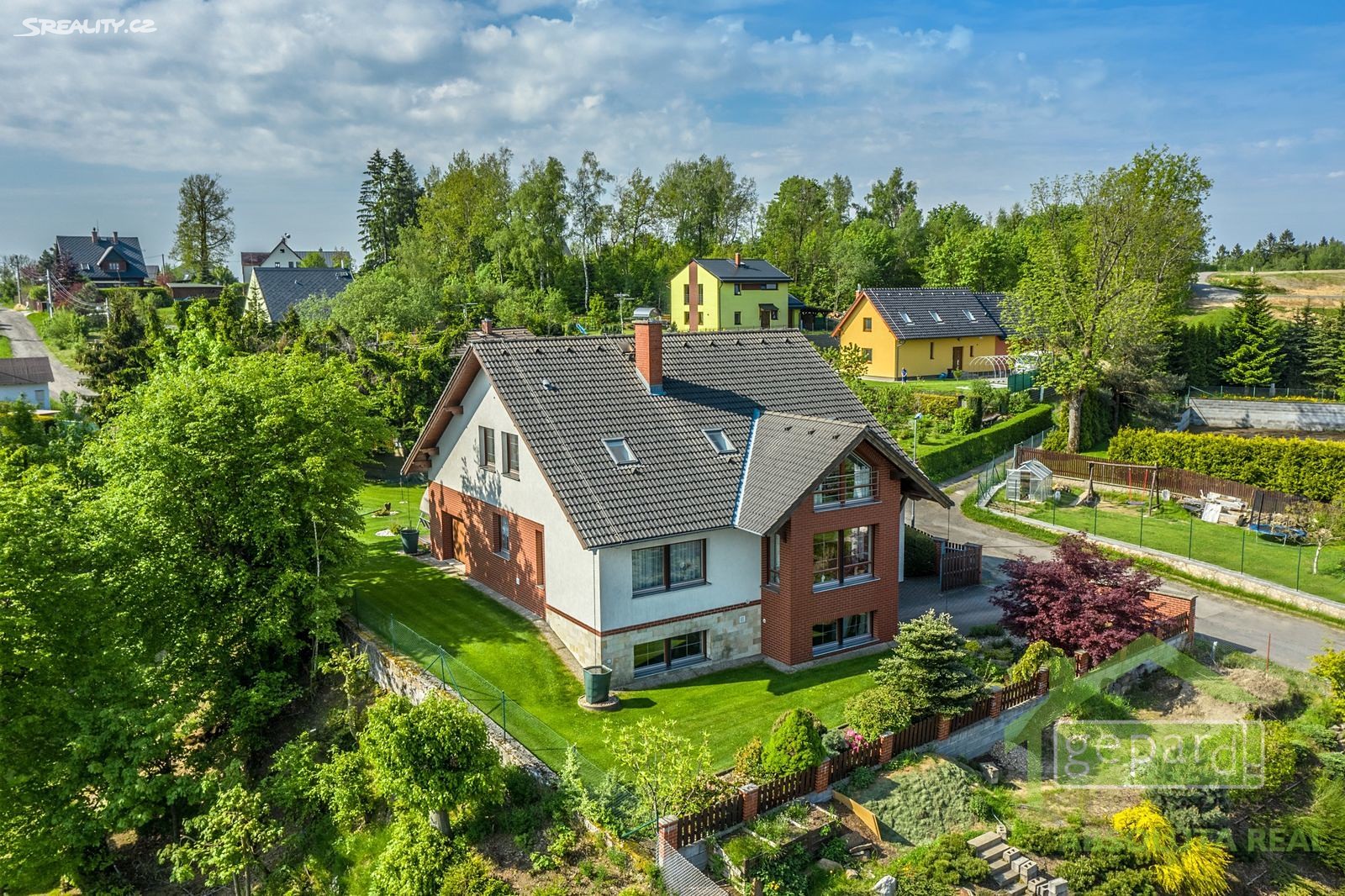 Prodej  rodinného domu 450 m², pozemek 883 m², V Úvoze, Jablonec nad Nisou - Vrkoslavice