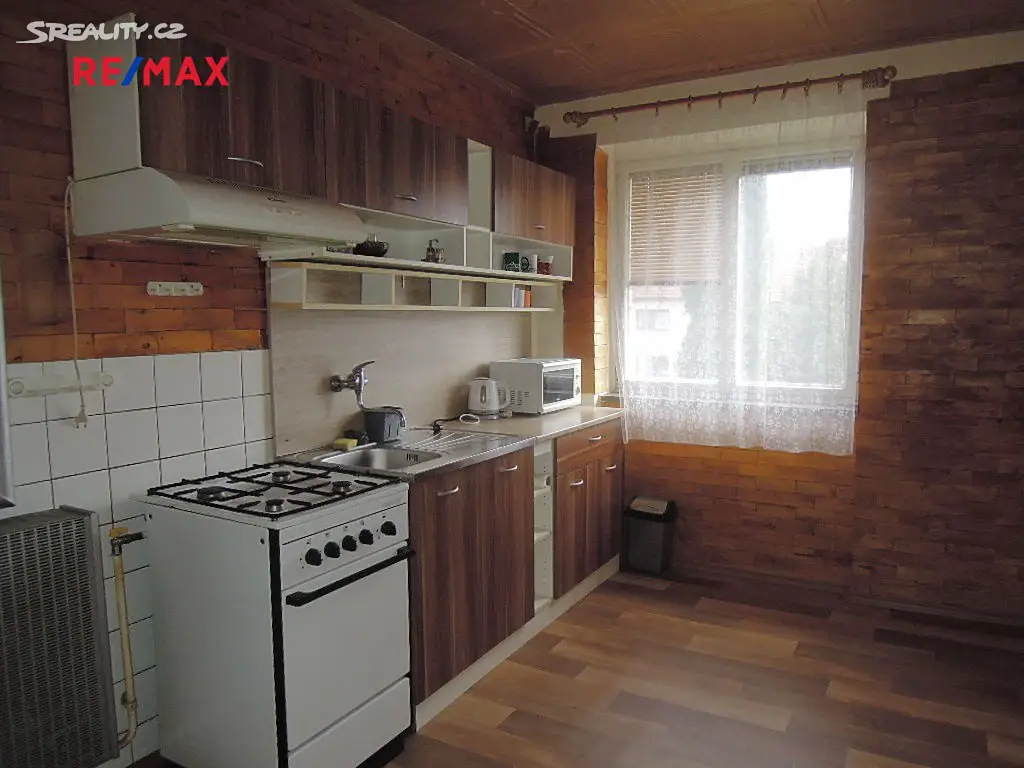Prodej  rodinného domu 300 m², pozemek 1 118 m², Kyjov - Nětčice, okres Hodonín