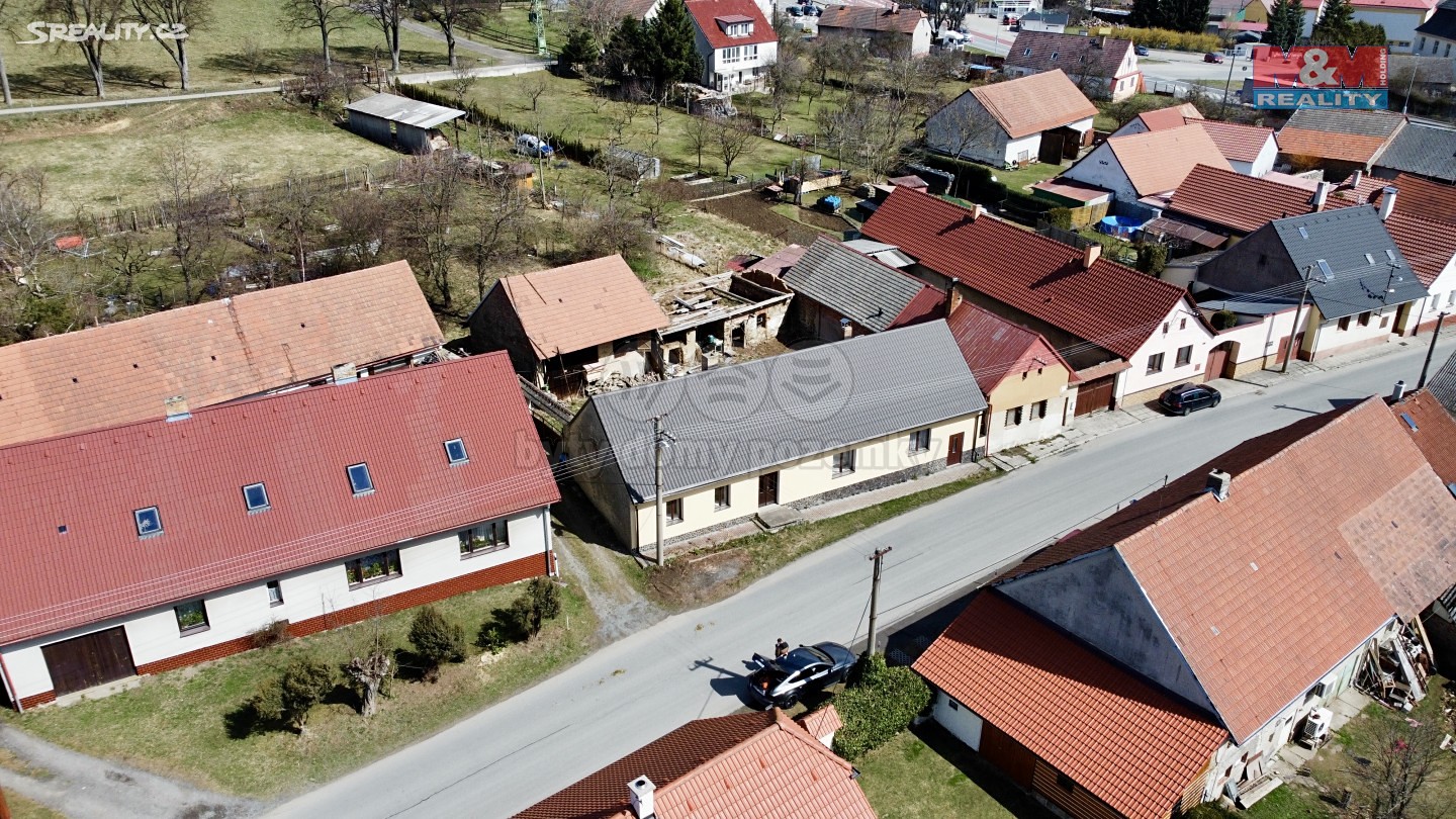 Prodej  rodinného domu 172 m², pozemek 910 m², Miličín, okres Benešov
