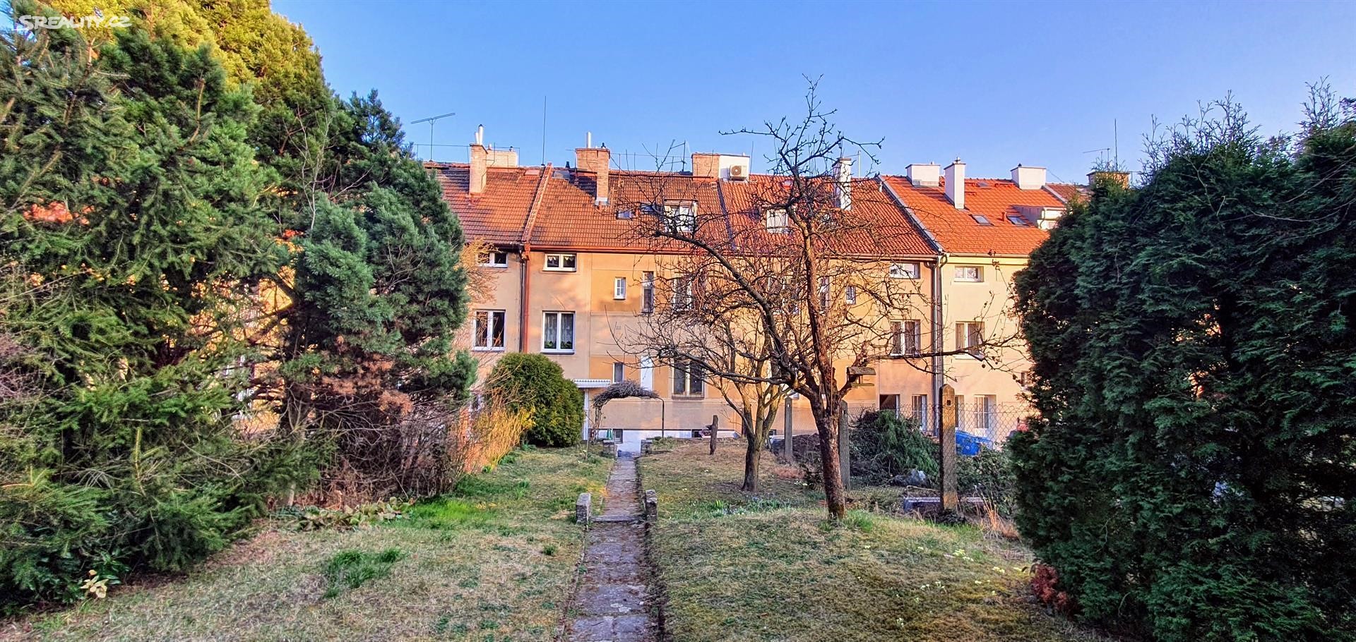 Prodej  rodinného domu 110 m², pozemek 120 m², Podhorská, Praha 5 - Motol