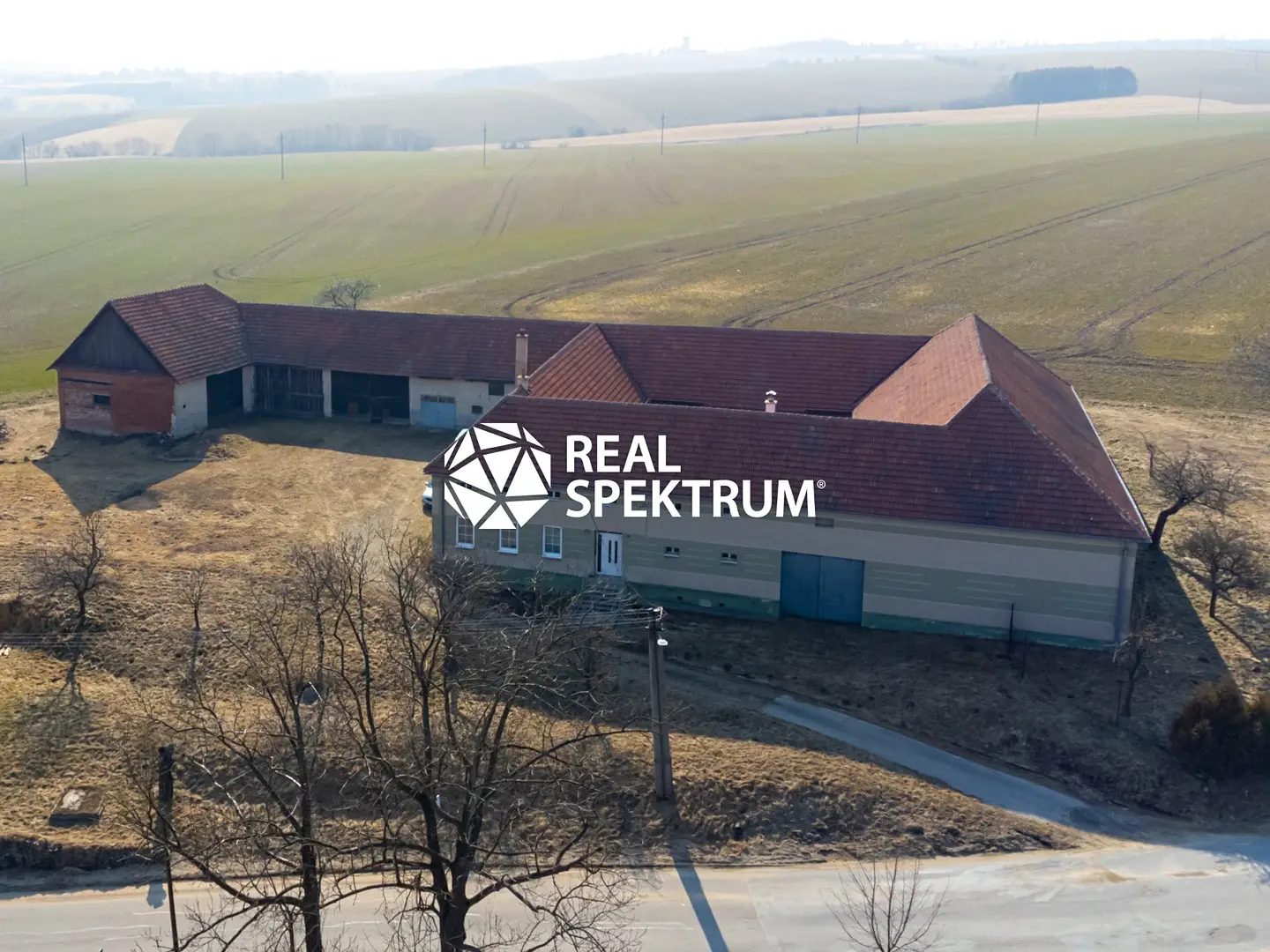 Prodej  zemědělské usedlosti 250 m², pozemek 5 641 m², Kulířov, okres Blansko