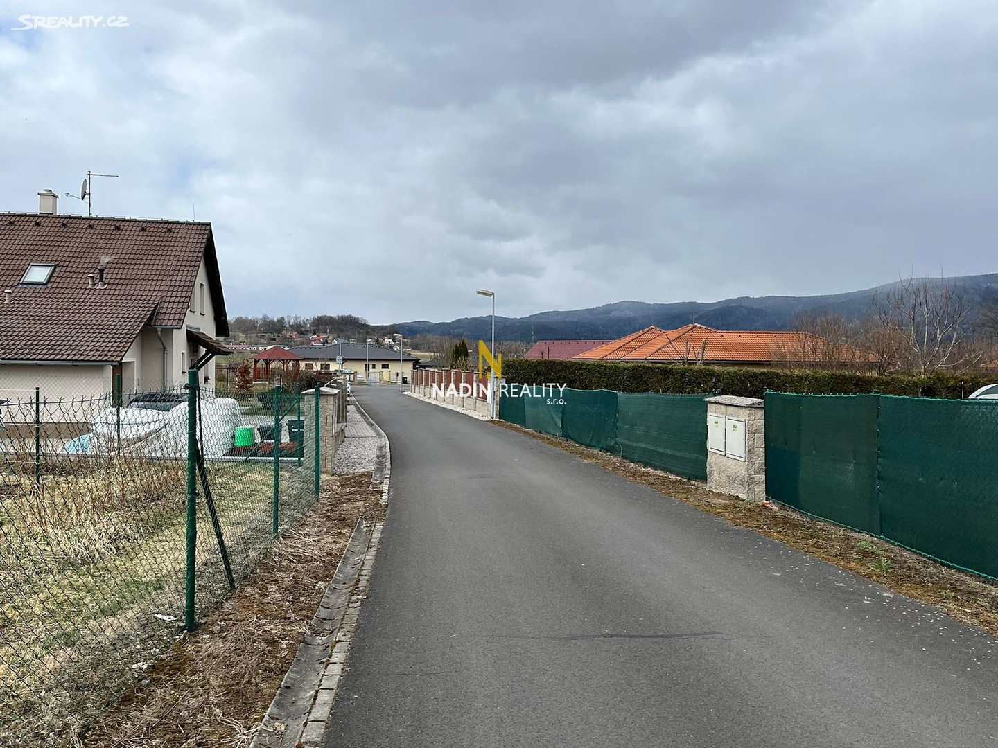 Prodej  stavebního pozemku 1 128 m², Hroznětín - Velký Rybník, okres Karlovy Vary