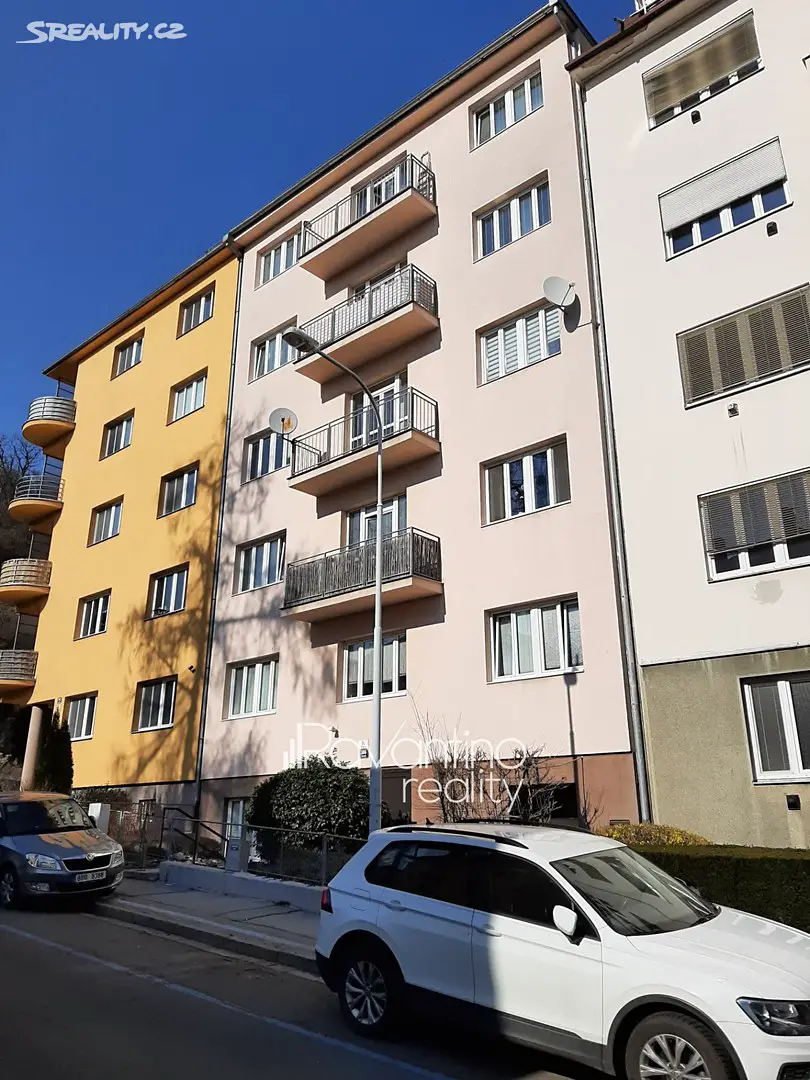 Pronájem bytu 1+1 37 m², bratří Čapků, Brno - Veveří