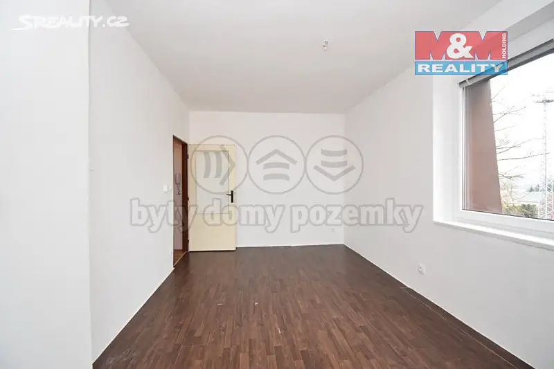 Pronájem bytu 1+kk 29 m², Nádražní, Dlouhoňovice