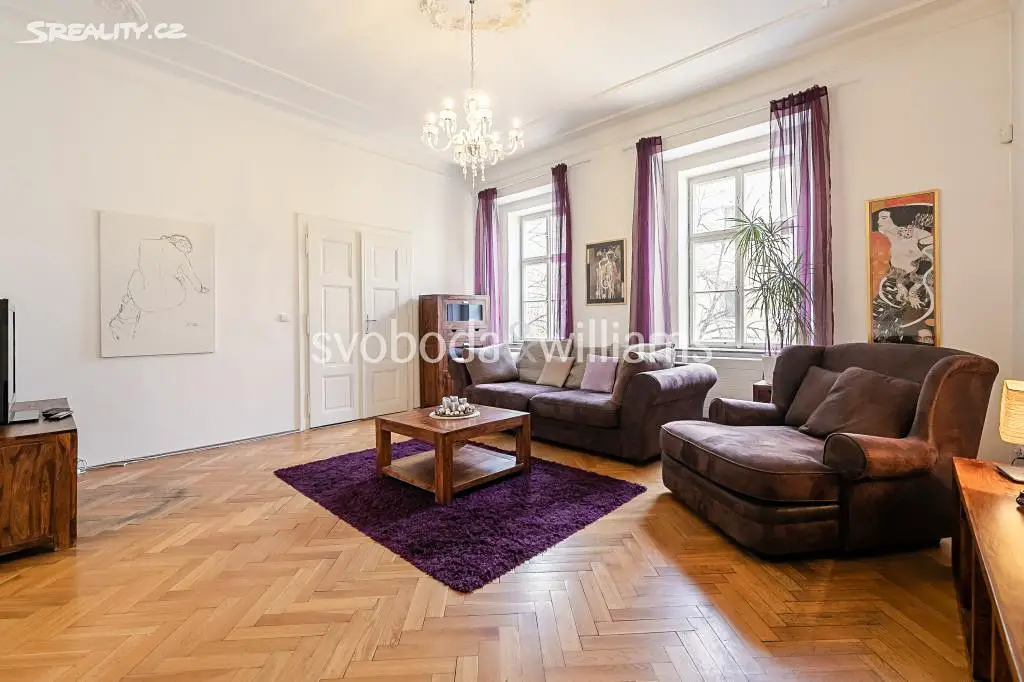 Pronájem bytu 2+1 69 m², Husova, Praha 1 - Staré Město