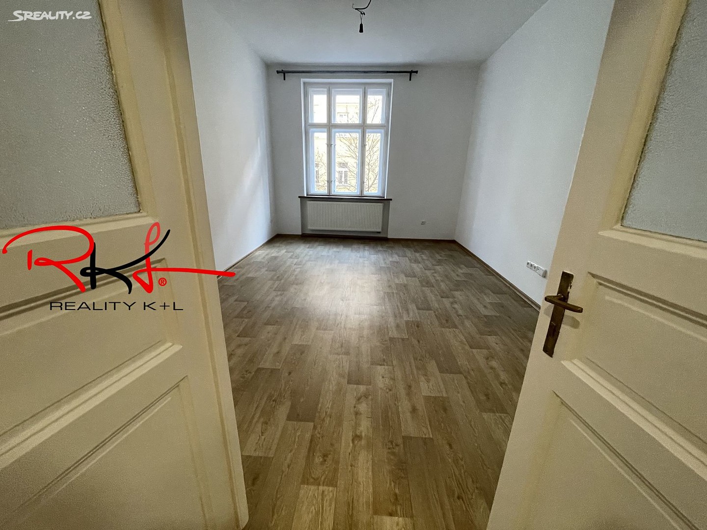 Pronájem bytu 2+1 45 m², Velehradská, Praha 3 - Vinohrady