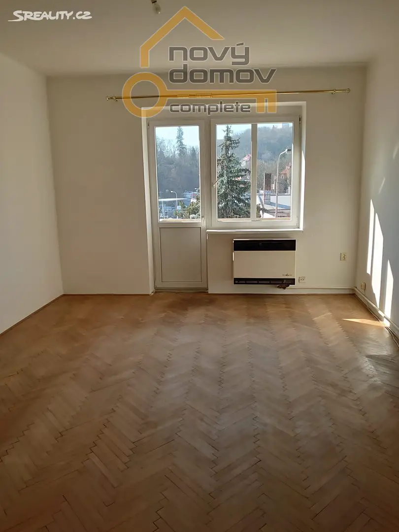 Pronájem bytu 2+kk 50 m², Plzeňská, Praha