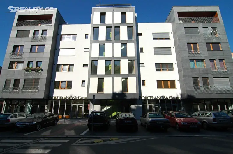 Pronájem bytu 2+kk 61 m², Brunclíkova, Praha 6 - Břevnov