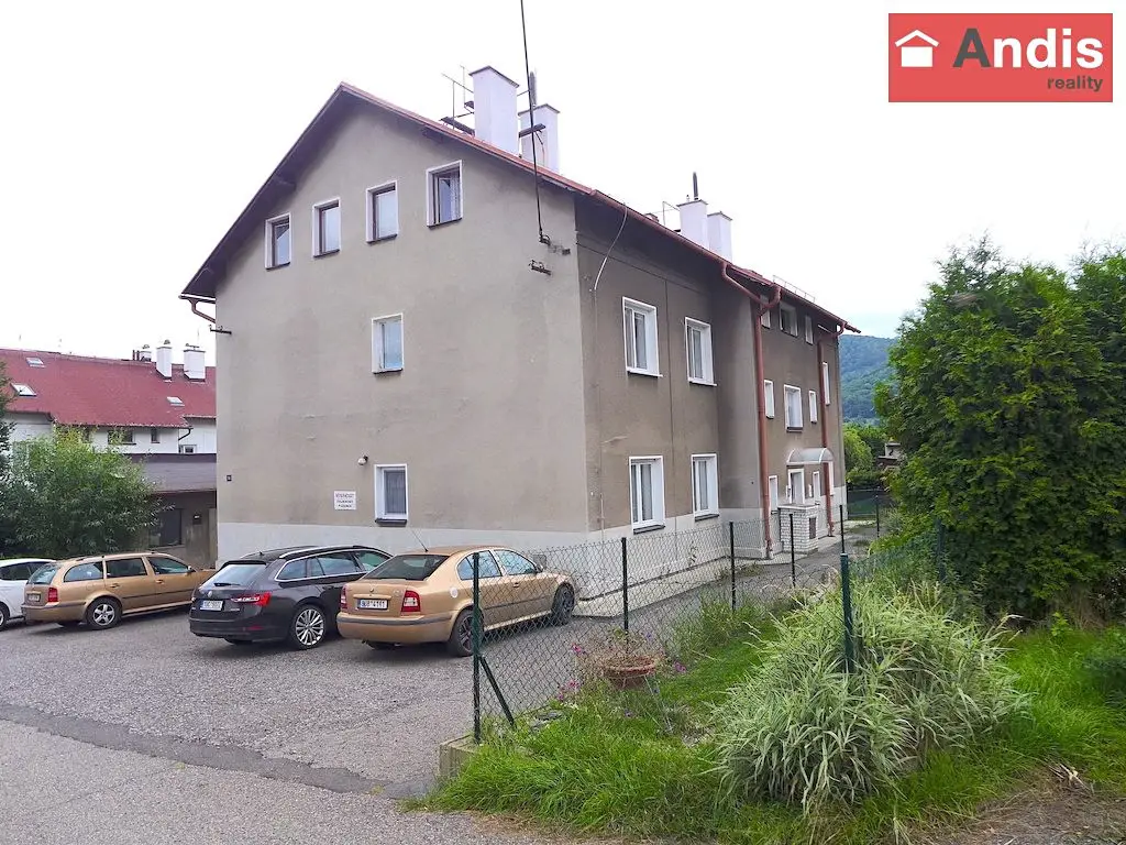 Pronájem bytu 2+kk 32 m², Velké Březno - Valtířov, okres Ústí nad Labem