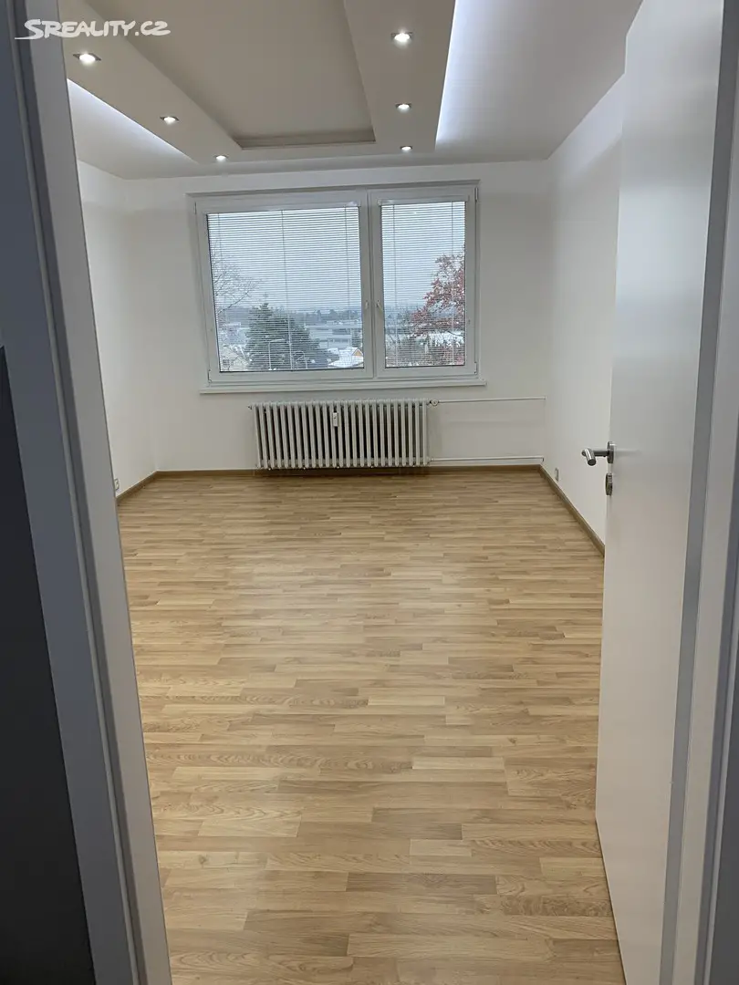 Pronájem bytu 3+1 81 m², Otakara Jeremiáše, Ostrava - Poruba