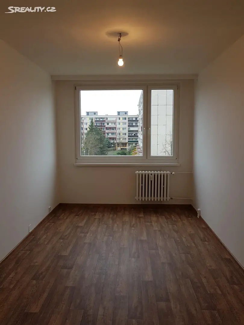 Pronájem bytu 3+1 82 m², Ke Kurtům, Praha 4 - Písnice