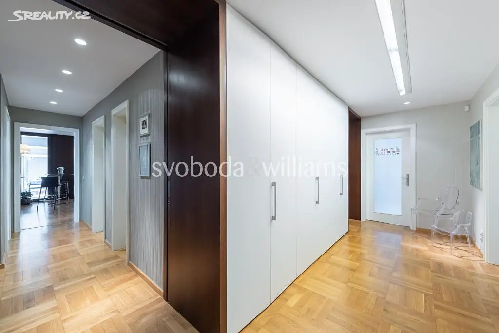 Pronájem bytu 5+1 333 m², Cukrovarnická, Praha 6 - Střešovice
