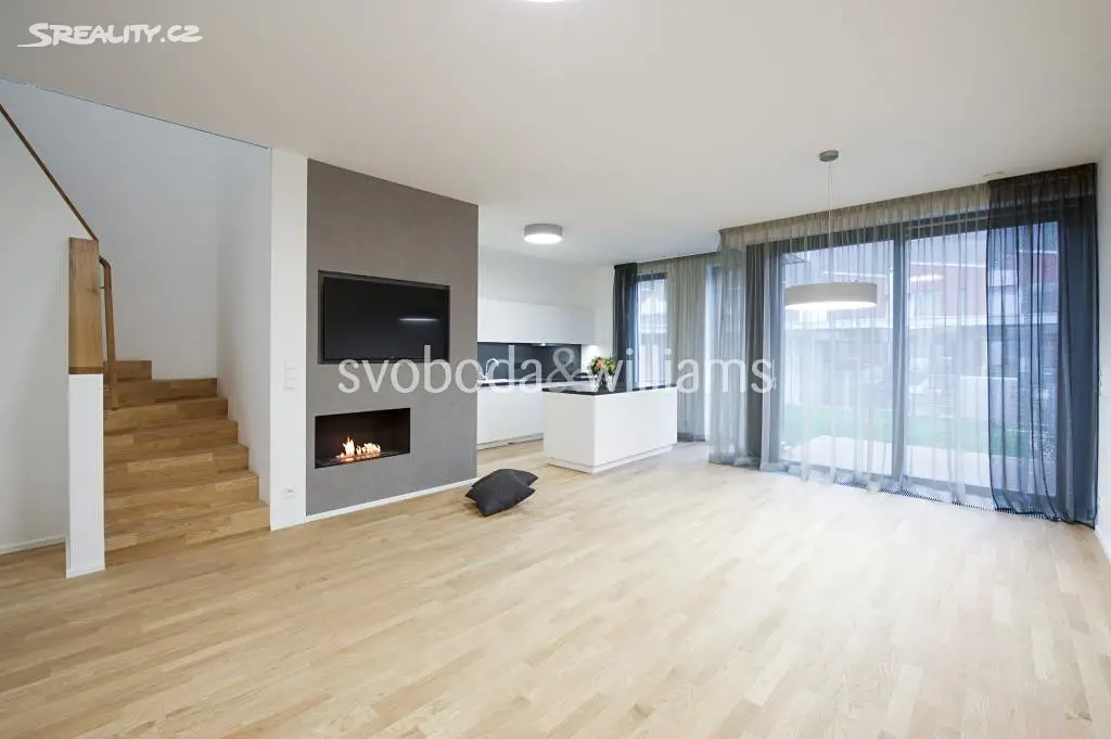 Pronájem  rodinného domu 189 m², pozemek 197 m², V Šáreckém údolí, Praha 6 - Dejvice