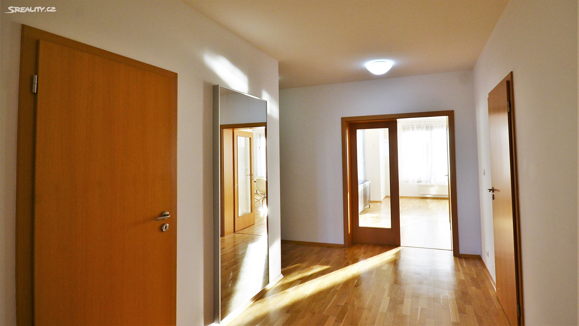 Pronájem bytu 3+kk 133 m² (Loft), Tibetská, Praha - Vokovice
