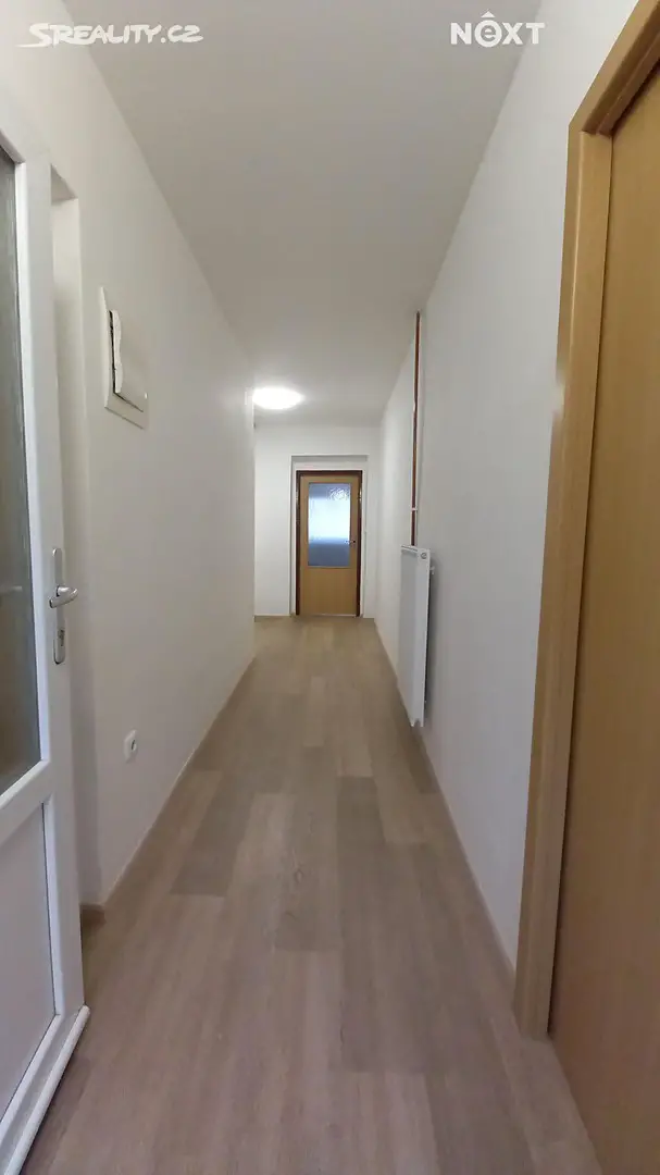 Pronájem bytu 4+1 148 m², Švermova, Buštěhrad