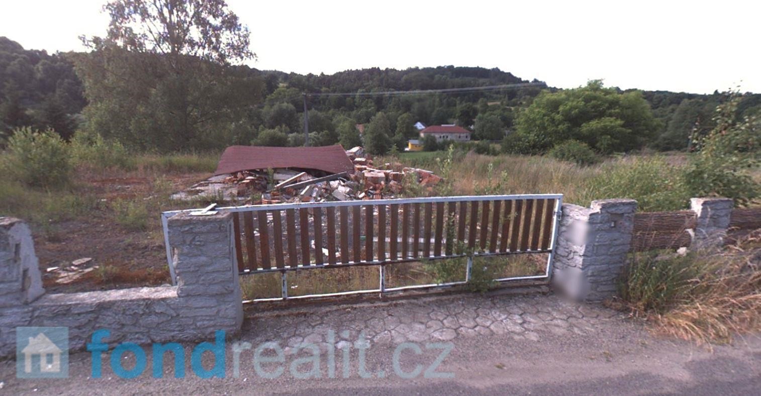 Prodej  stavebního pozemku 1 880 m², Starý Šachov, okres Děčín