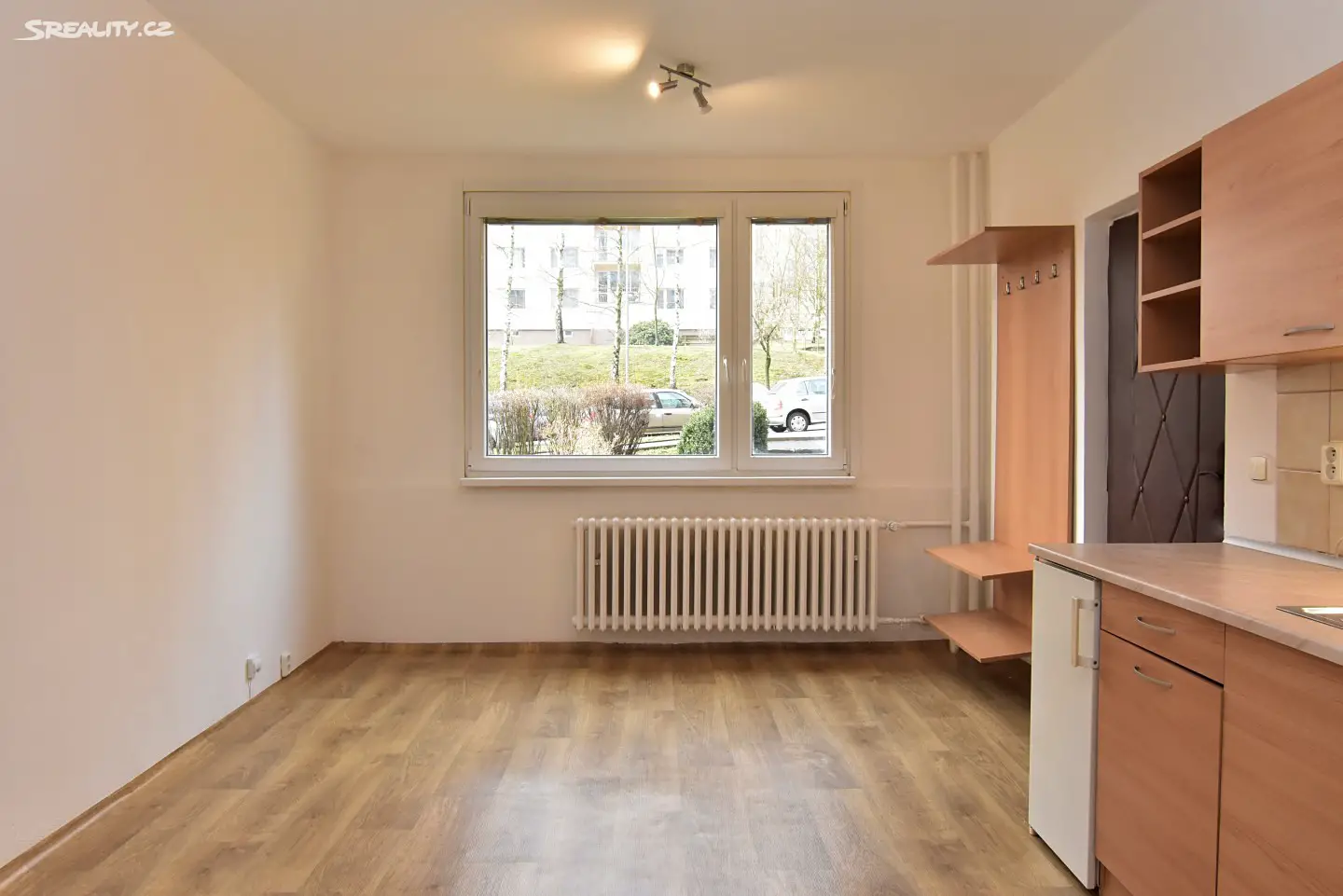 Pronájem bytu 1+kk 19 m², Sametová, Liberec - Liberec VI-Rochlice