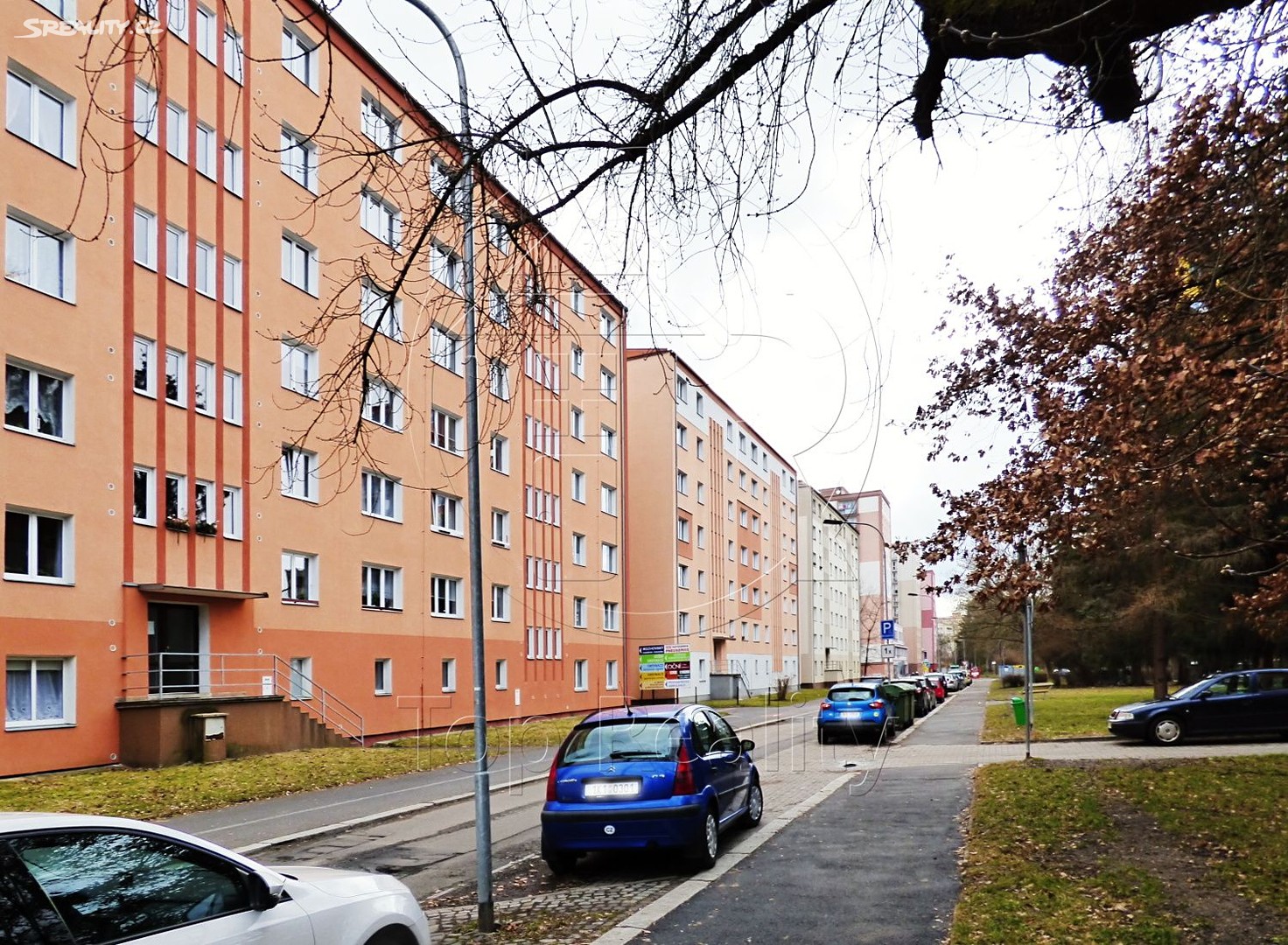 Pronájem bytu 2+1 53 m², Krymská, Karlovy Vary