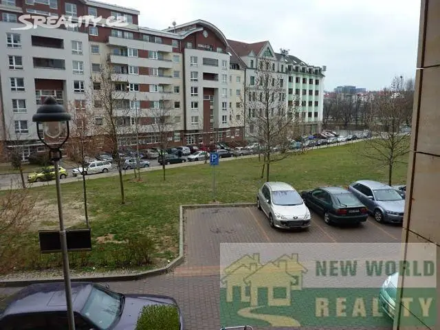 Pronájem bytu 2+kk 55 m², Nepilova, Praha 9 - Vysočany