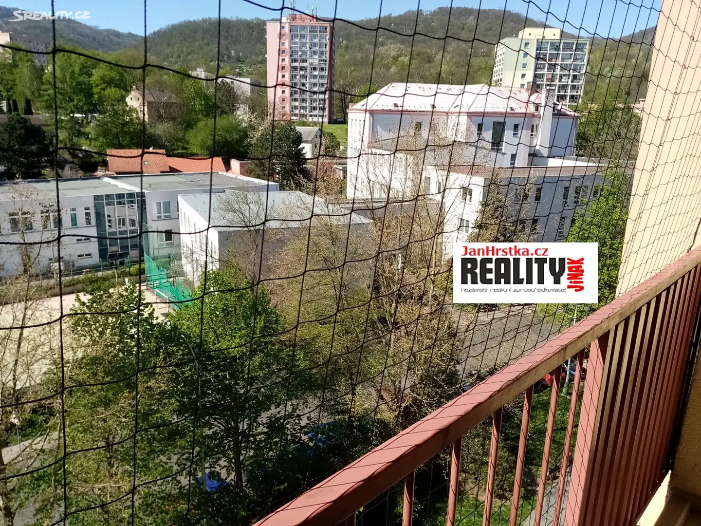 Pronájem bytu 2+kk 35 m², Opletalova, Ústí nad Labem - Neštěmice