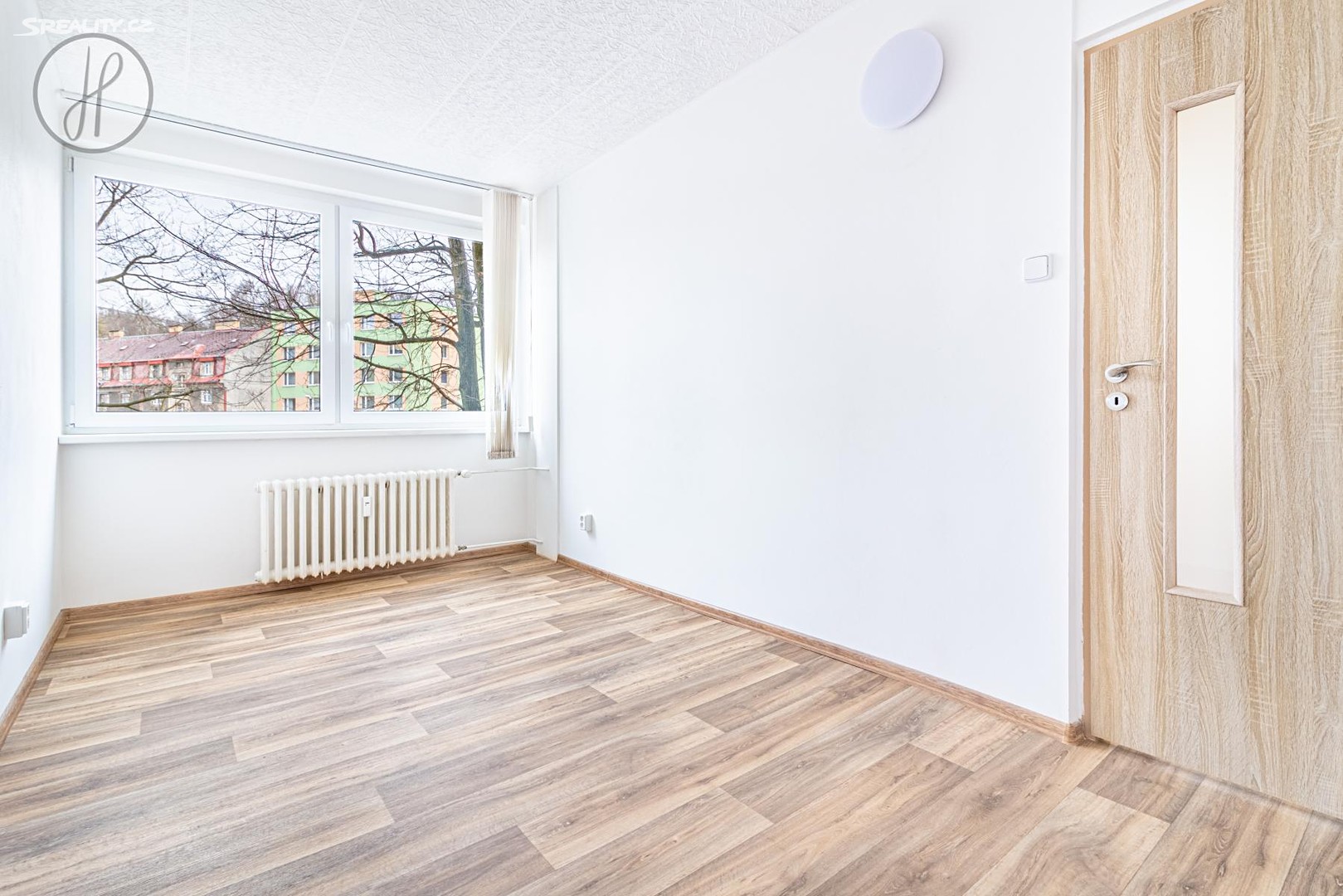 Pronájem bytu 2+1 44 m², Na Bídě, Liberec - Liberec IV-Perštýn