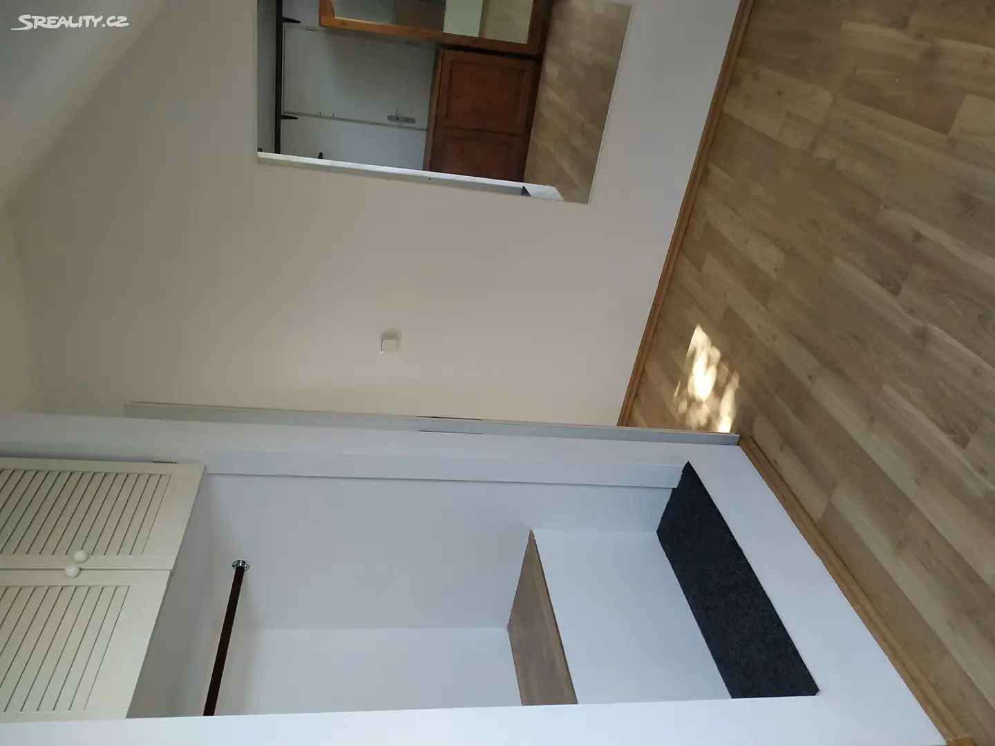 Pronájem bytu 2+1 68 m² (Mezonet), Zápy, okres Praha-východ