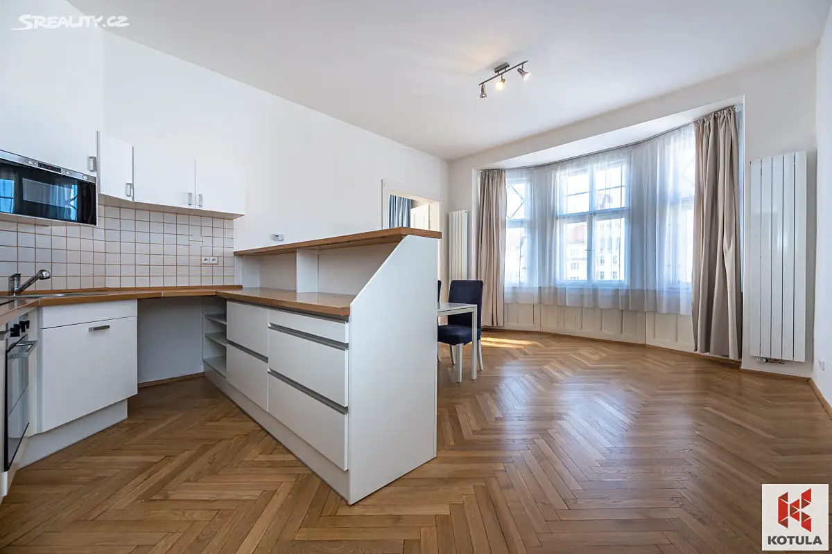 Pronájem bytu 3+kk 83 m², Kafkova, Praha 6 - Dejvice
