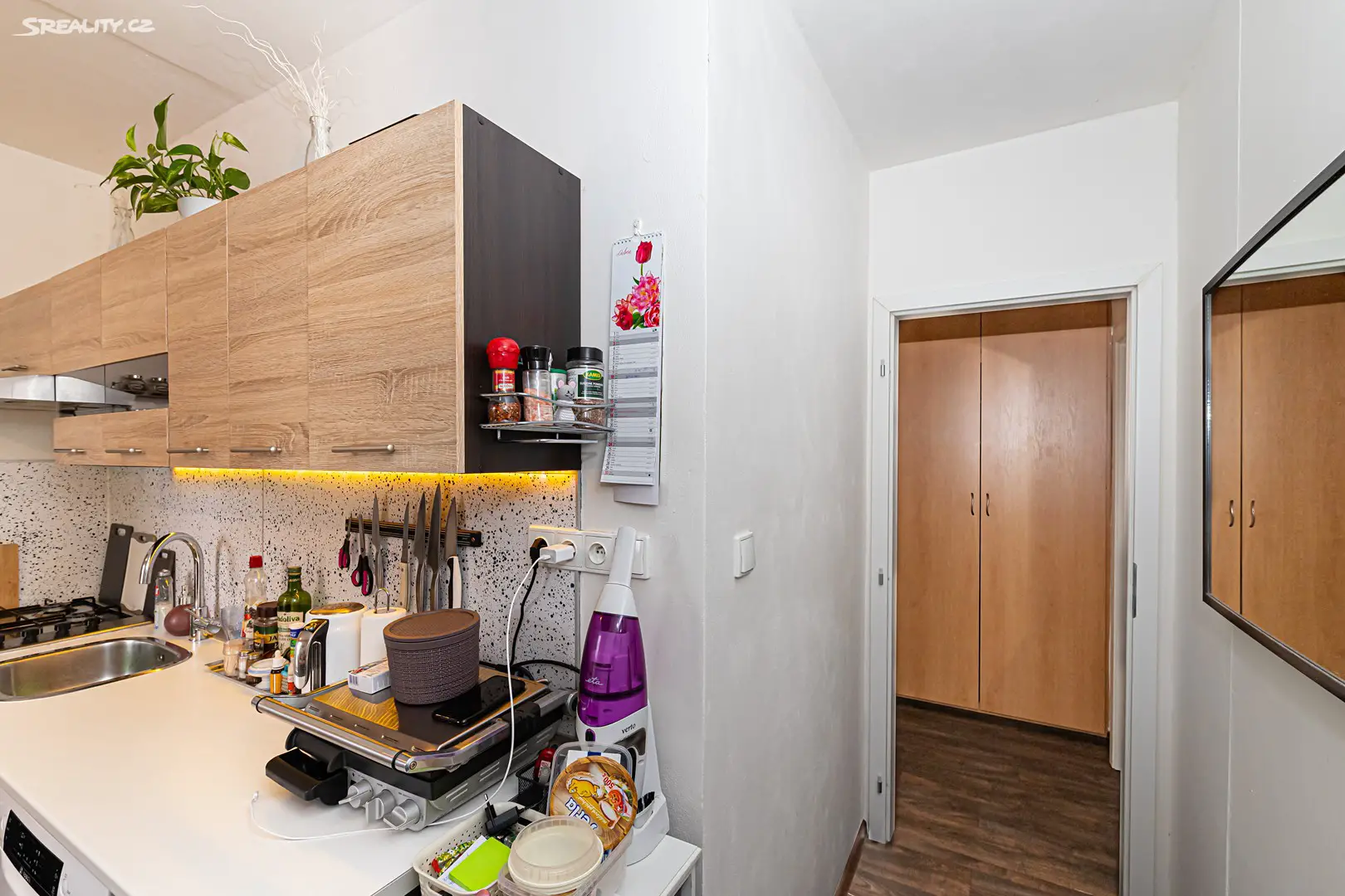 Prodej bytu 2+1 45 m², Vitry, Kladno - Kročehlavy