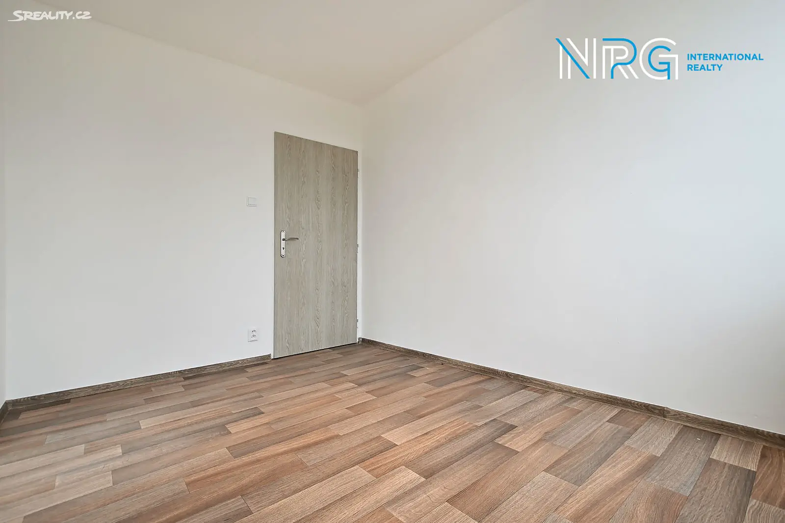 Prodej bytu 4+1 94 m², Polerady, okres Praha-východ