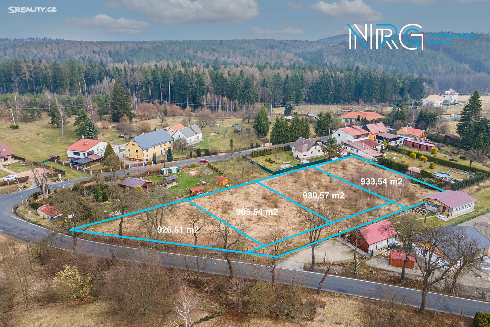 Prodej  stavebního pozemku 4 331 m², Sadov, okres Karlovy Vary