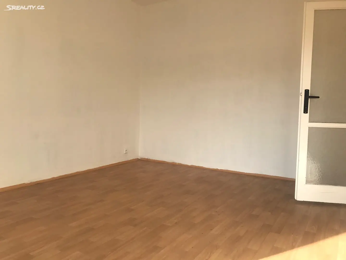 Pronájem bytu 1+1 28 m², Ježkova, Brno - Lesná