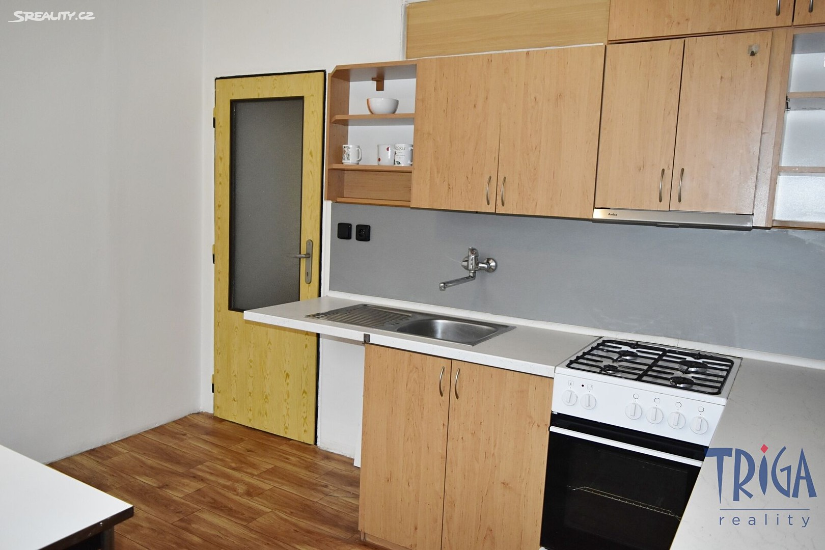 Pronájem bytu 1+1 36 m², Běloveská, Náchod