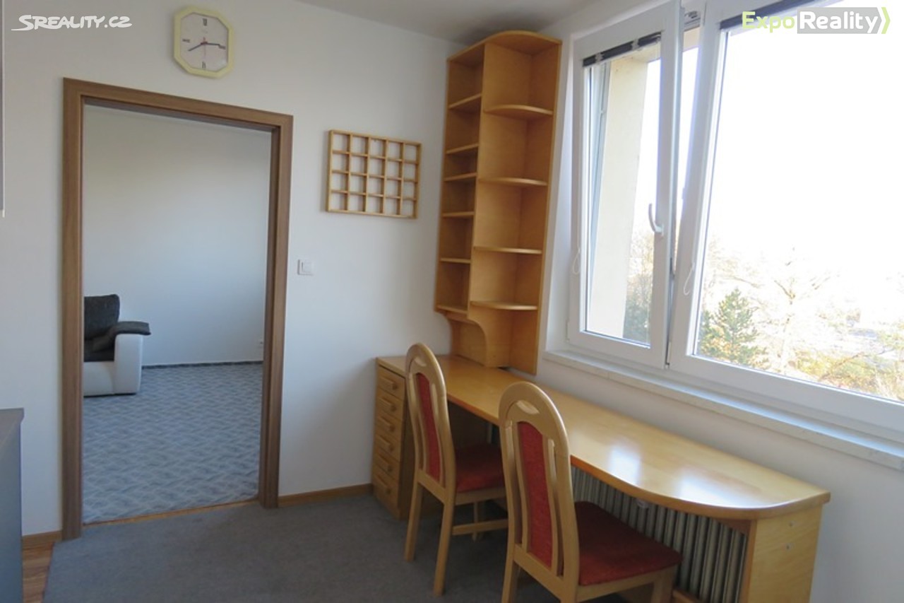 Pronájem bytu 2+1 58 m², Otrokovice, okres Zlín