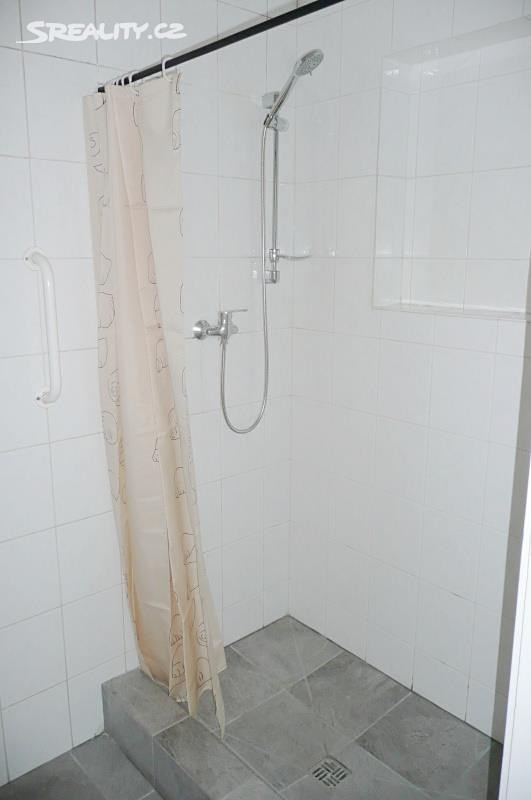 Pronájem bytu 4+1 130 m², Masarykova, Rudná