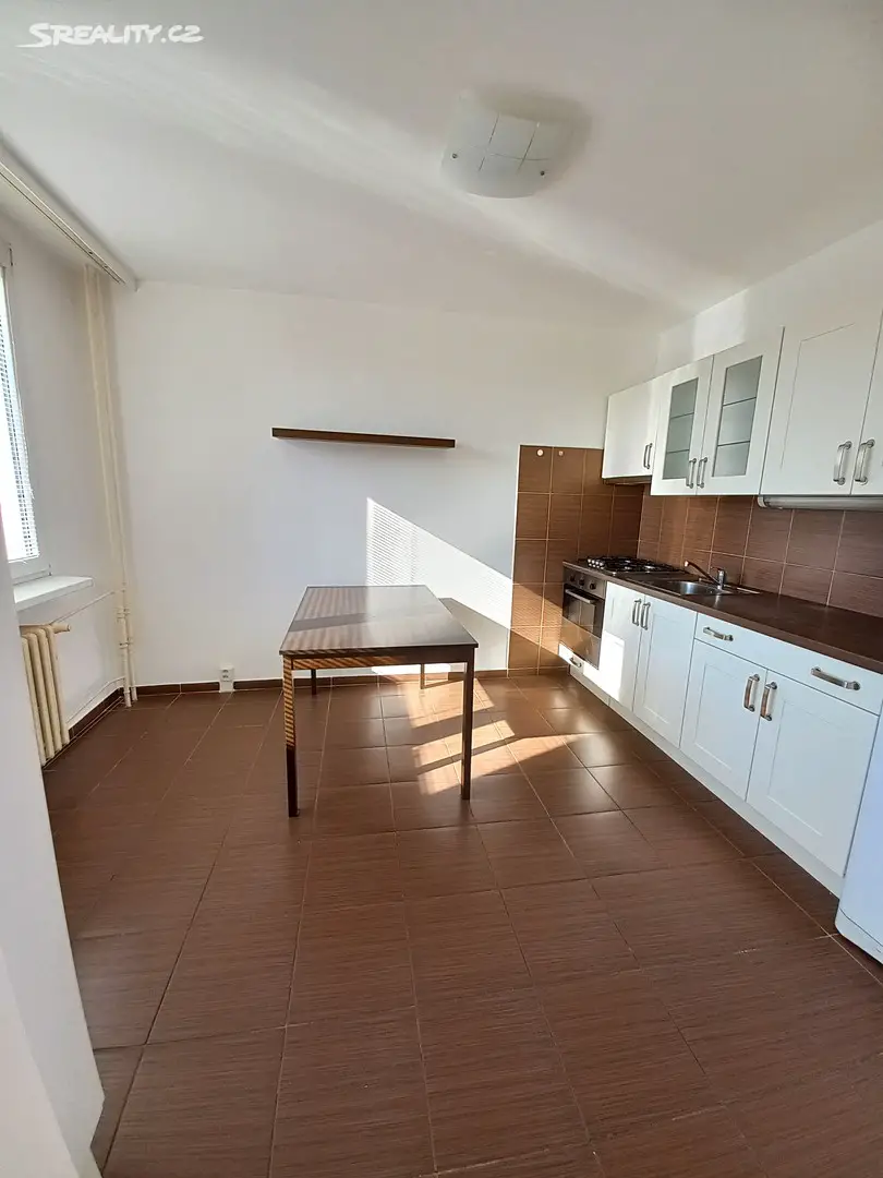 Prodej bytu 3+1 68 m², Bojčenkova, Praha 9 - Černý Most