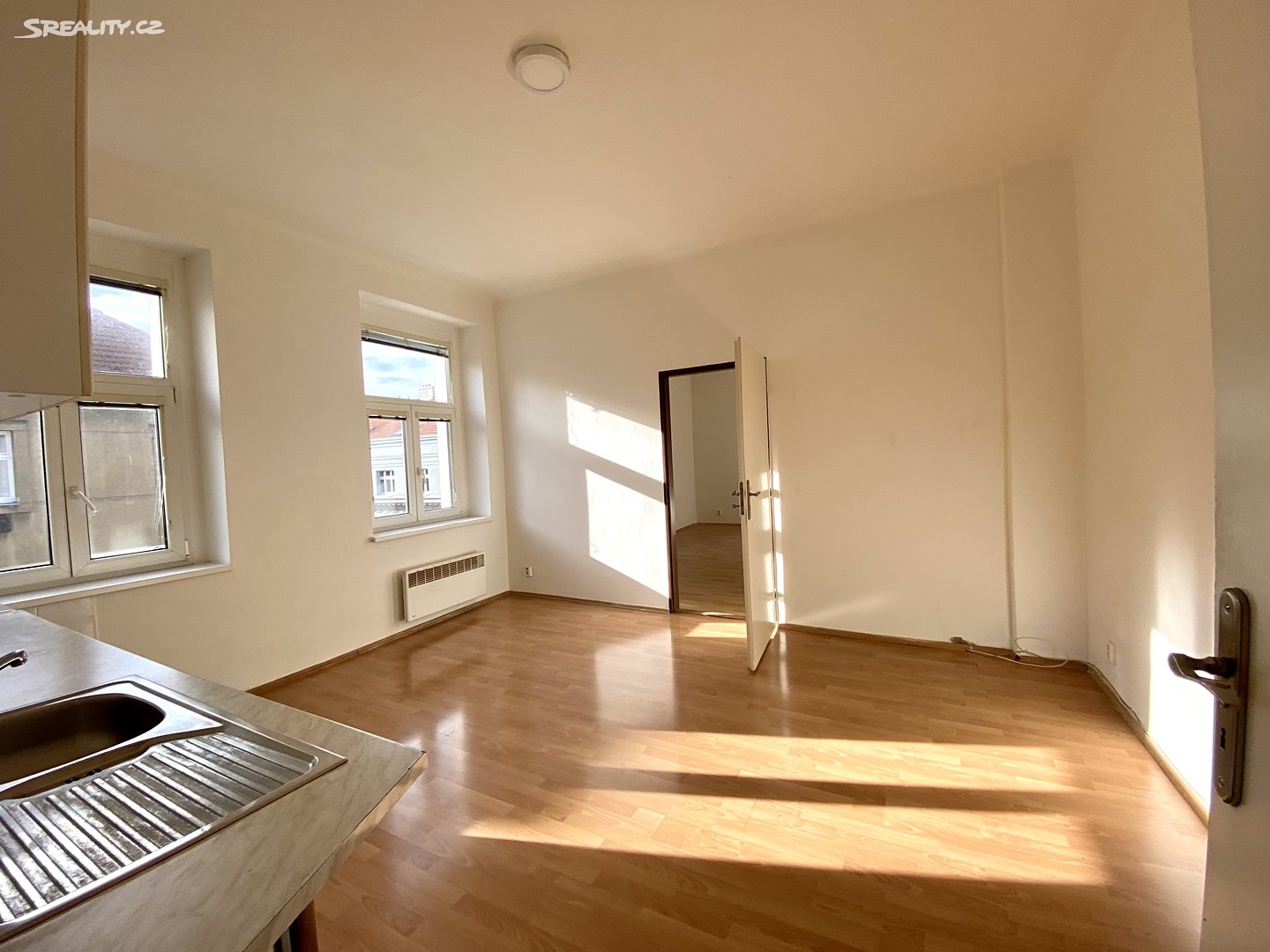Pronájem bytu 3+kk 67 m², Chlumova, Praha 3 - Žižkov
