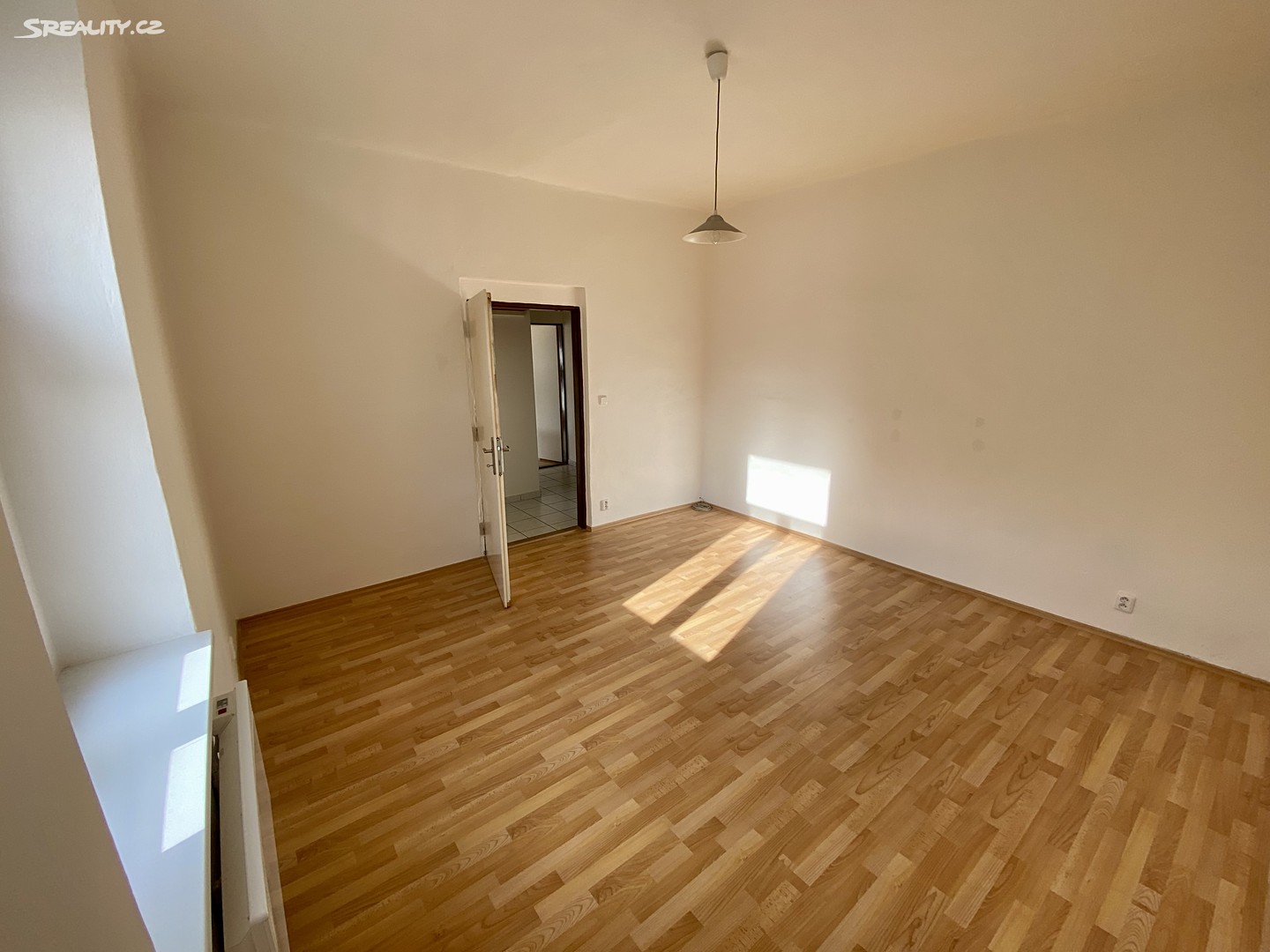 Pronájem bytu 3+kk 67 m², Chlumova, Praha 3 - Žižkov