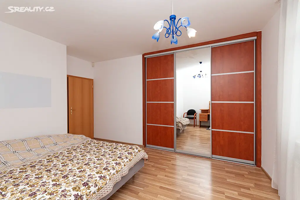 Prodej bytu 3+kk 91 m², Nad Okrouhlíkem, Praha 8 - Libeň