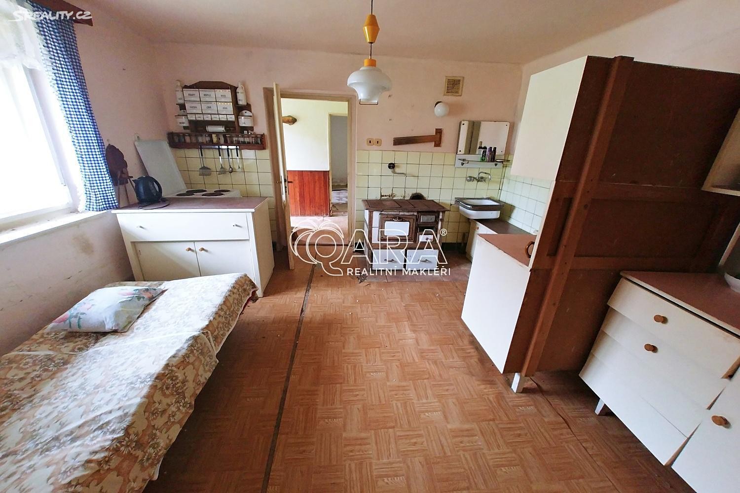 Prodej  rodinného domu 405 m², pozemek 1 639 m², Košík - Doubravany, okres Nymburk