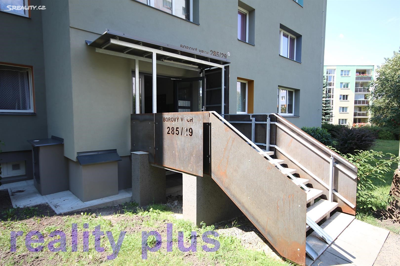 Pronájem bytu 1+1 41 m², Borový vrch, Liberec - Liberec XIII-Nové Pavlovice