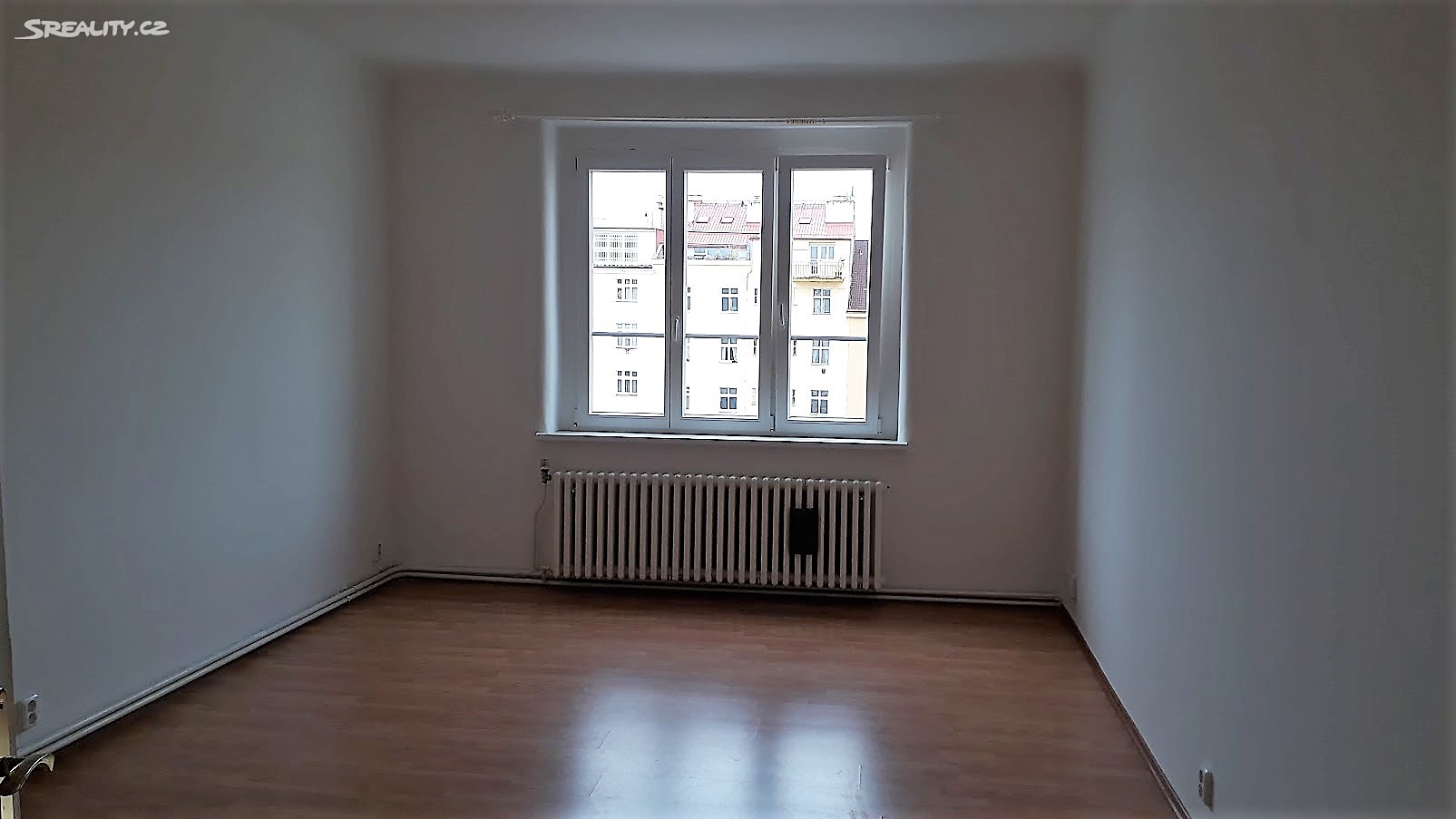 Pronájem bytu 2+1 61 m², Českomalínská, Praha 6 - Bubeneč