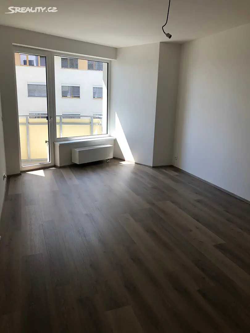 Pronájem bytu 2+kk 59 m², Mezi Vodami, Praha 4 - Modřany