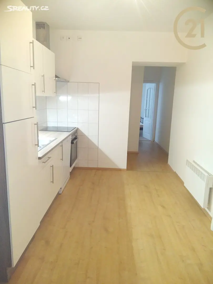 Pronájem bytu 3+1 80 m², Klášterská, Jindřichův Hradec - Jindřichův Hradec II