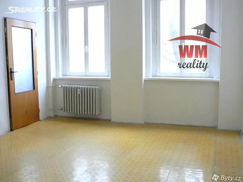 Prodej bytu 1+1 33 m², nábřeží Jana Palacha, Karlovy Vary