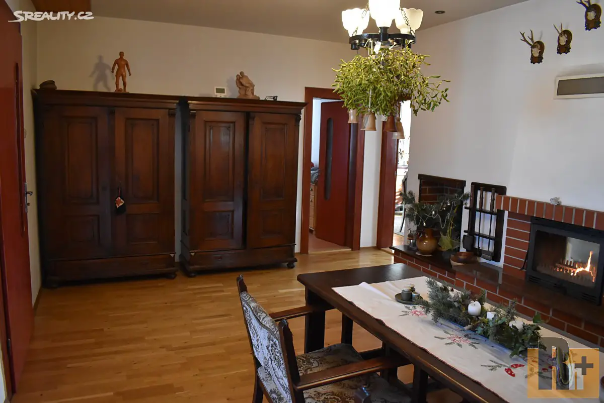 Prodej  rodinného domu 600 m², pozemek 1 411 m², Ostrava - Zábřeh, okres Ostrava-město