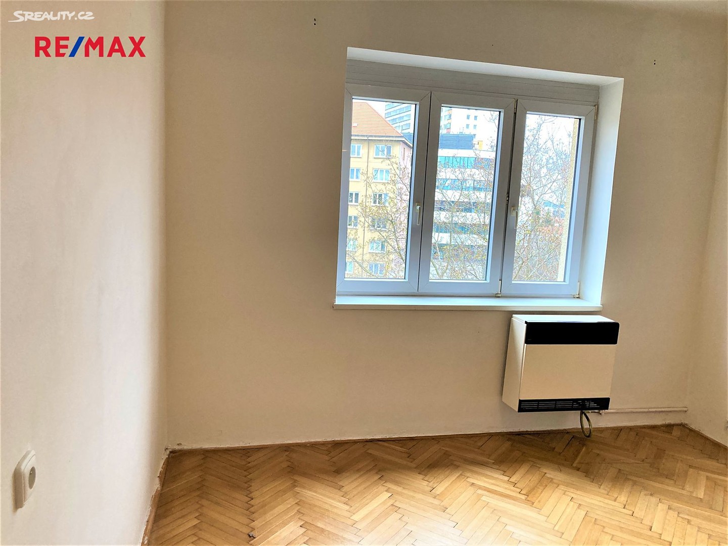 Pronájem bytu 2+1 48 m², Sedlčanská, Praha 4 - Michle