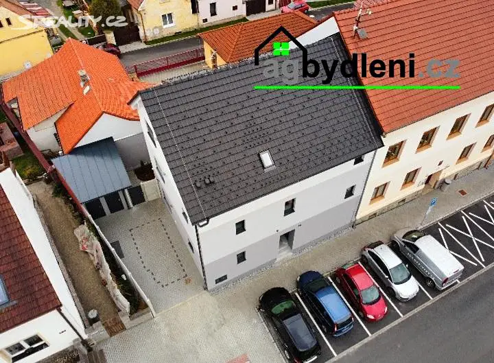 Pronájem bytu 2+kk 65 m², Školní, Holýšov