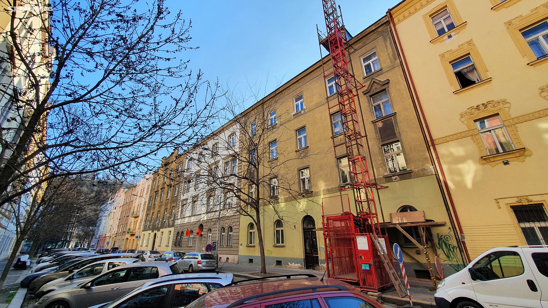 Prodej bytu 2+kk 68 m² (Podkrovní), Březinova, Praha 8 - Karlín