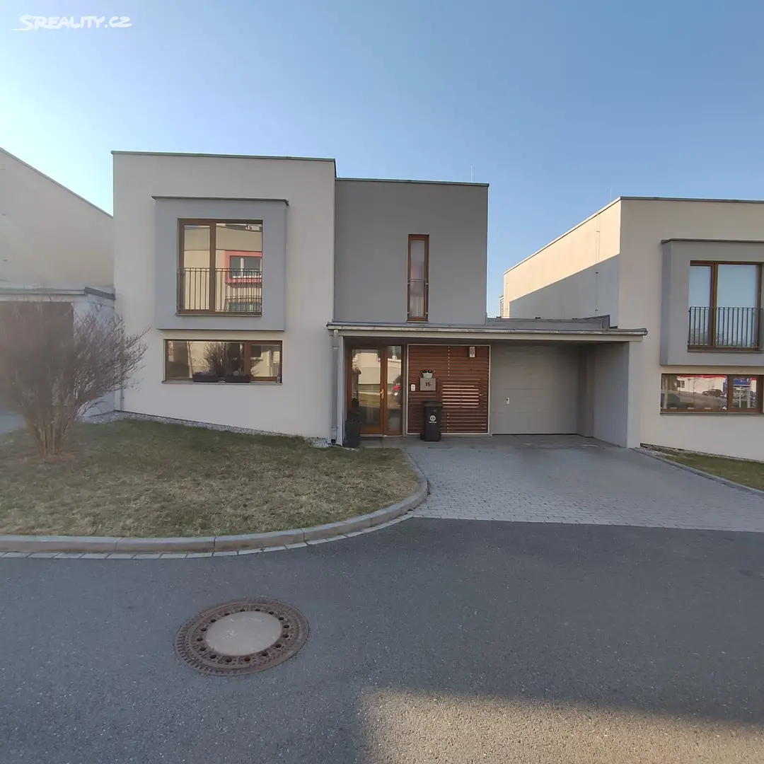Prodej  rodinného domu 159 m², pozemek 405 m², Slunečnicová, Plzeň - Černice
