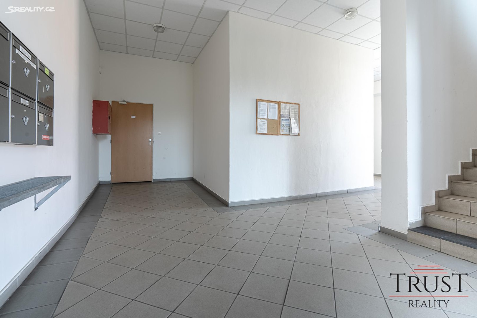 Prodej bytu 1+kk 42 m² (Mezonet), Na Závěrce, Neratovice